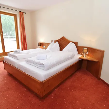 Chalet Large In Hinterglemm